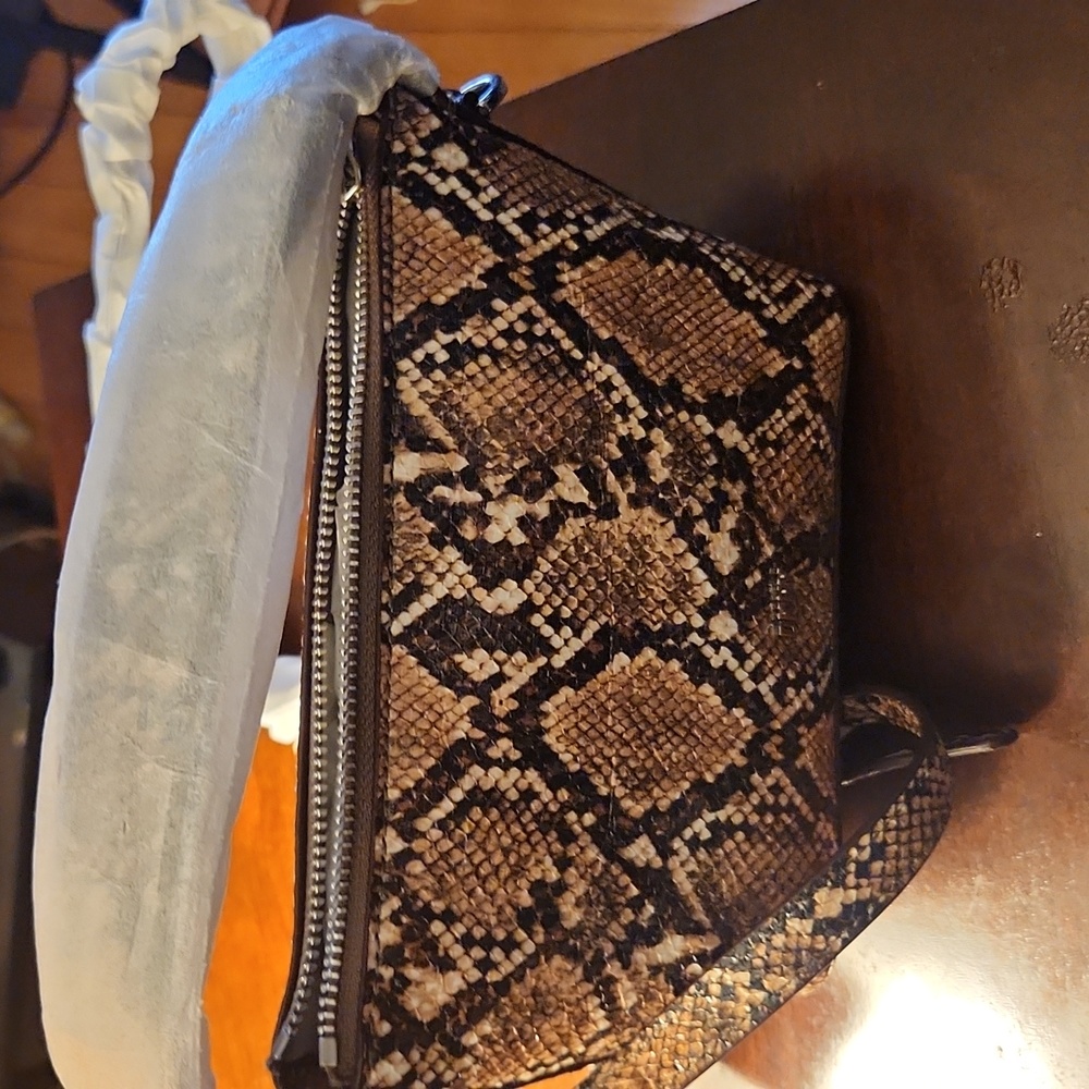 Dkny women's bag